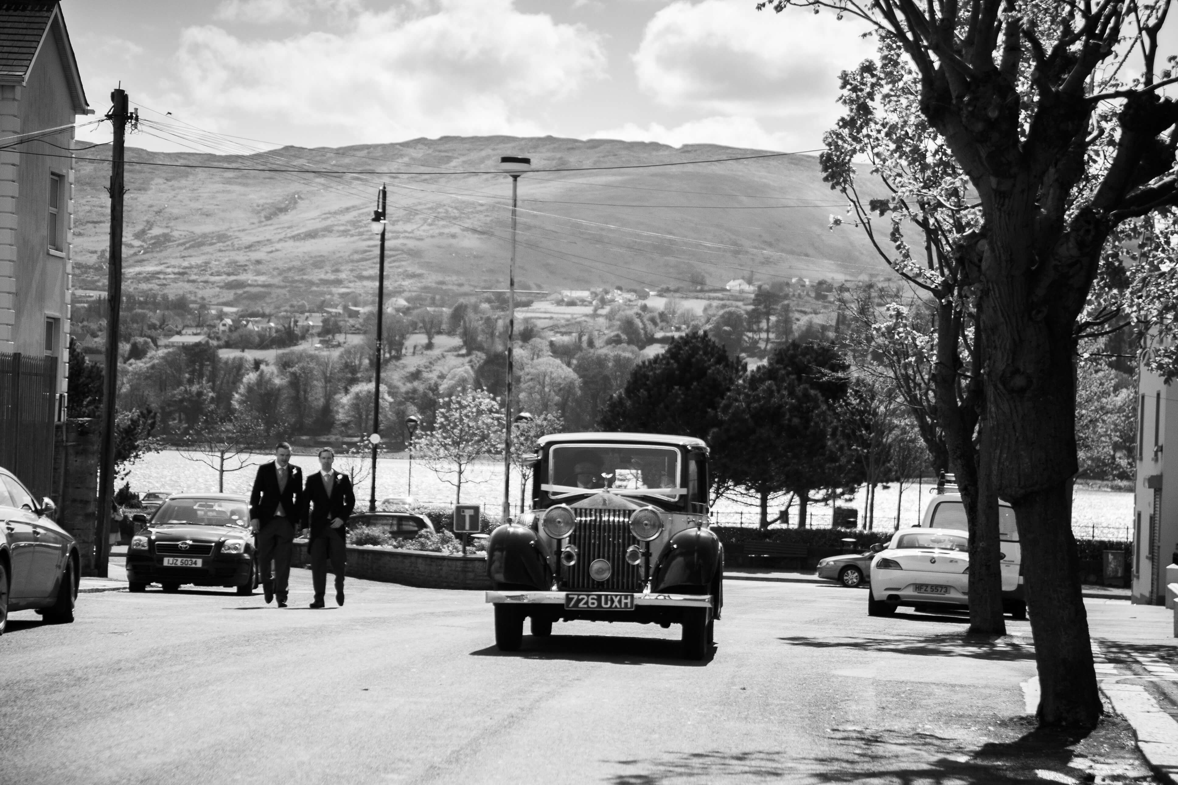bernard carolan castle leslie wedding photographer car