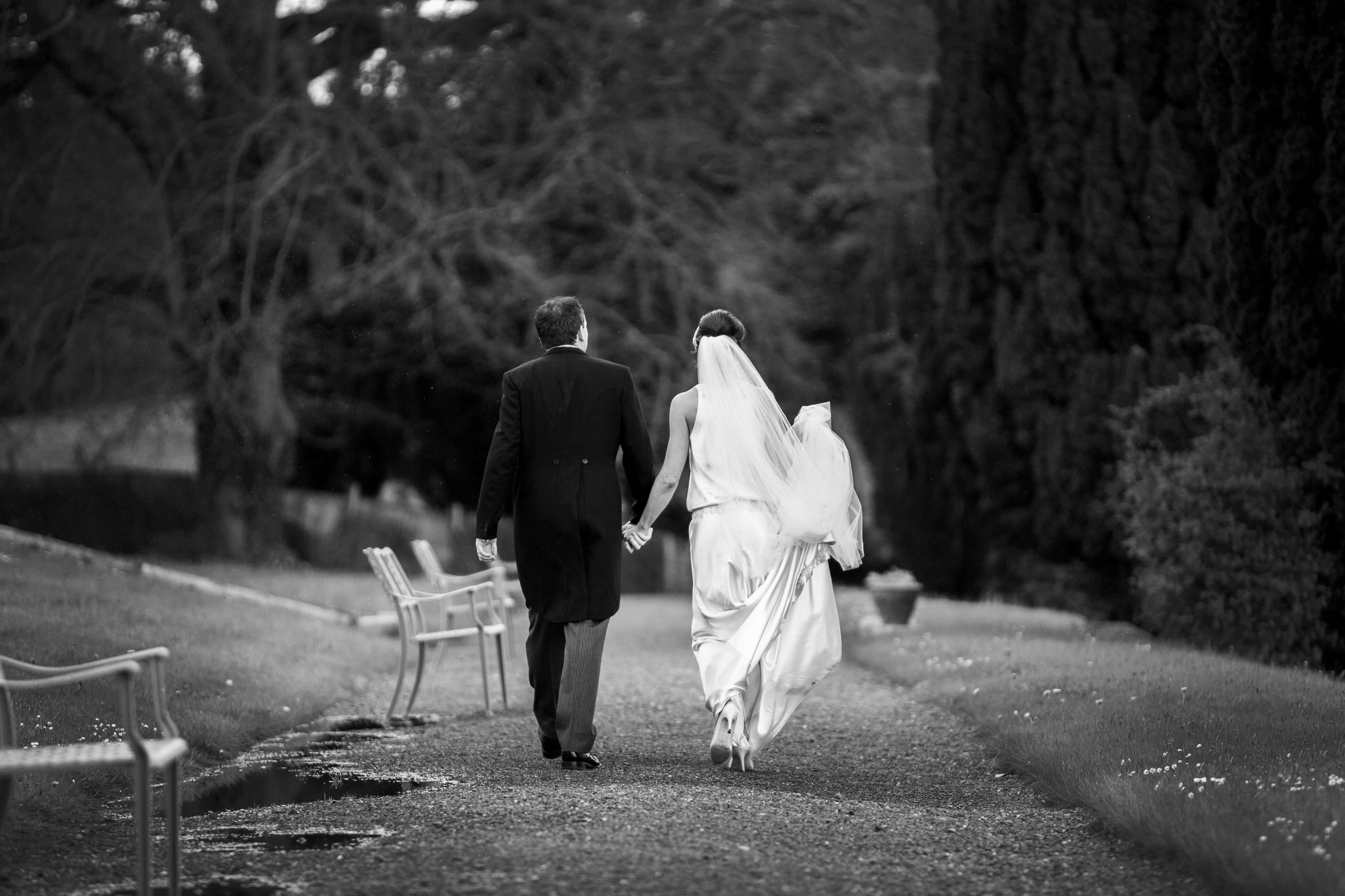 bernard carolan castle leslie wedding photographer gardens