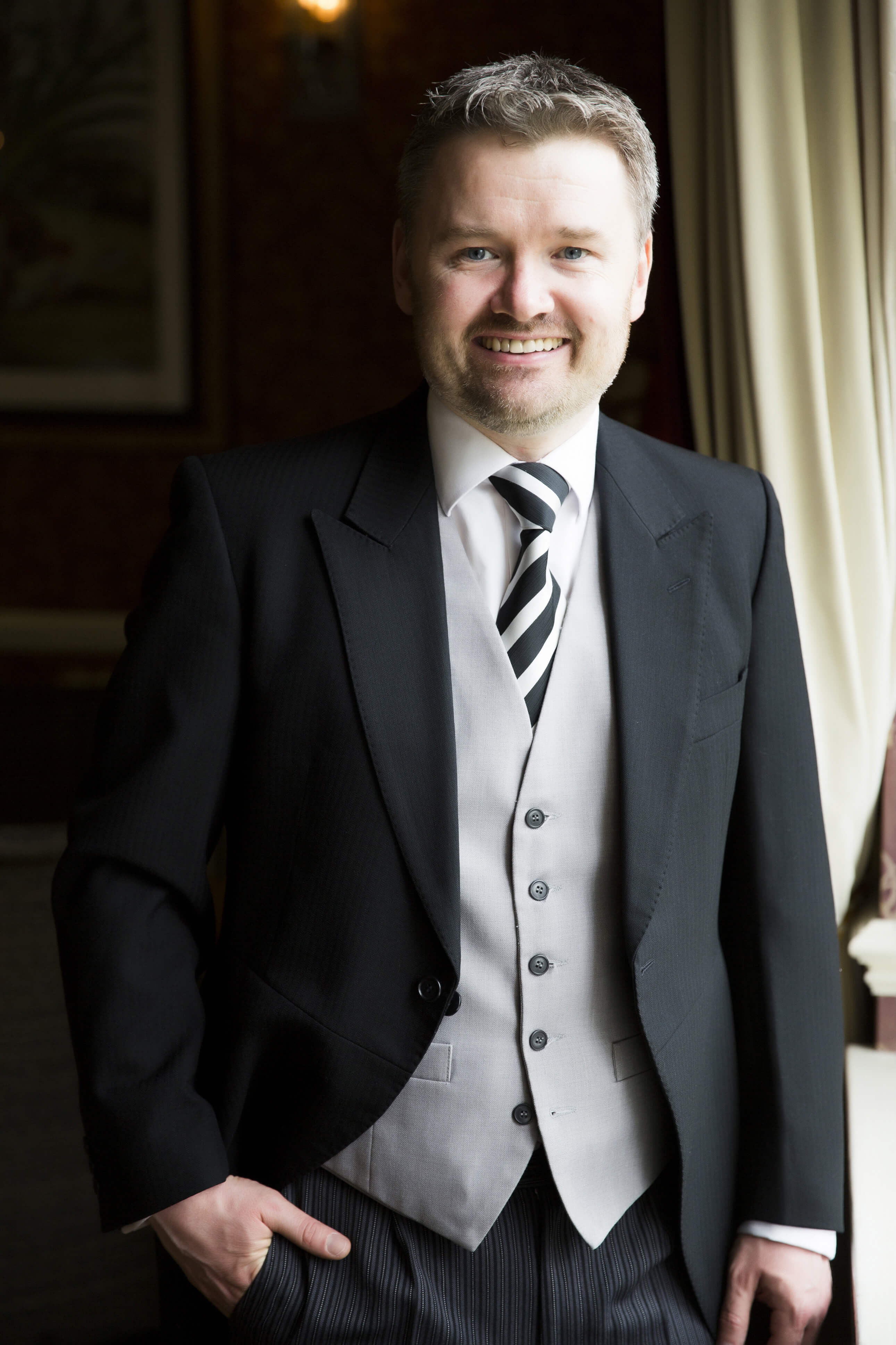 bernard carolan castle durrow wedding photographer groom blacktie