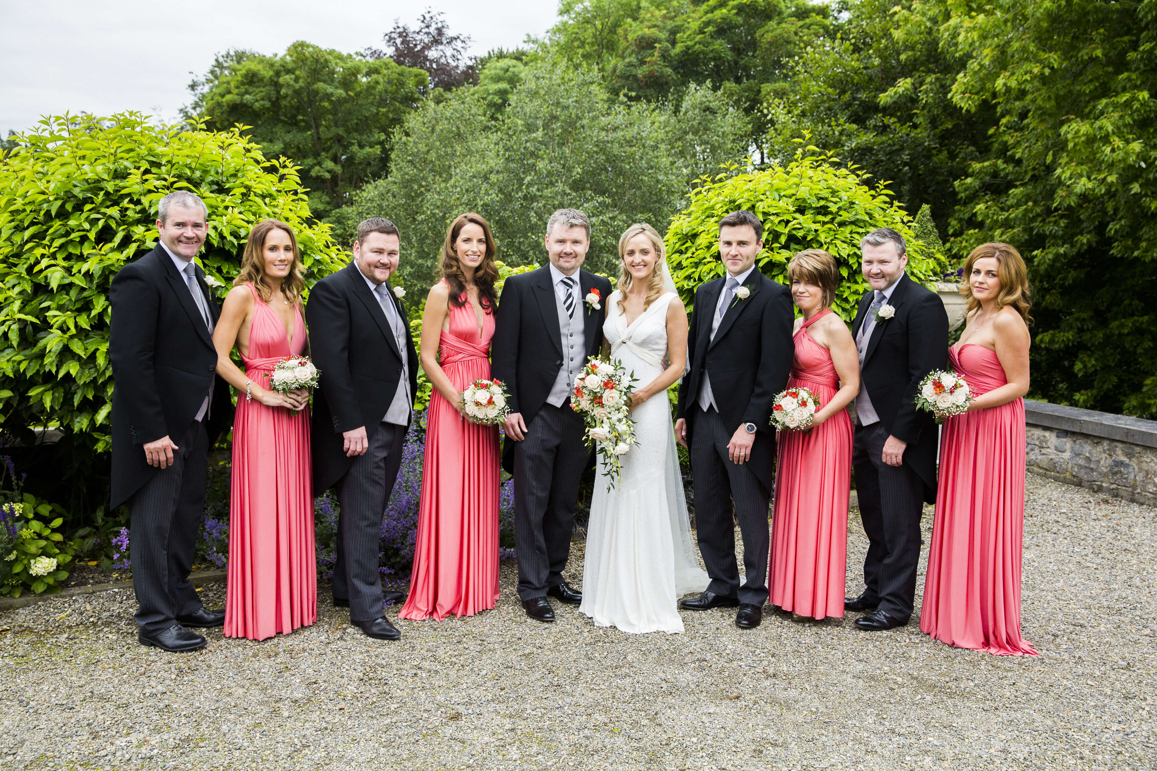 bernard carolan castle durrow wedding photographer groups party garden