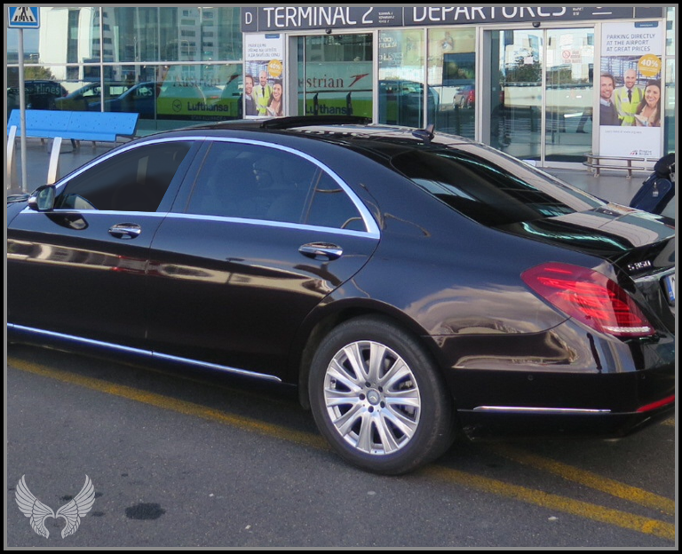 Airport Transfers Limousine & Chauffeur Hire